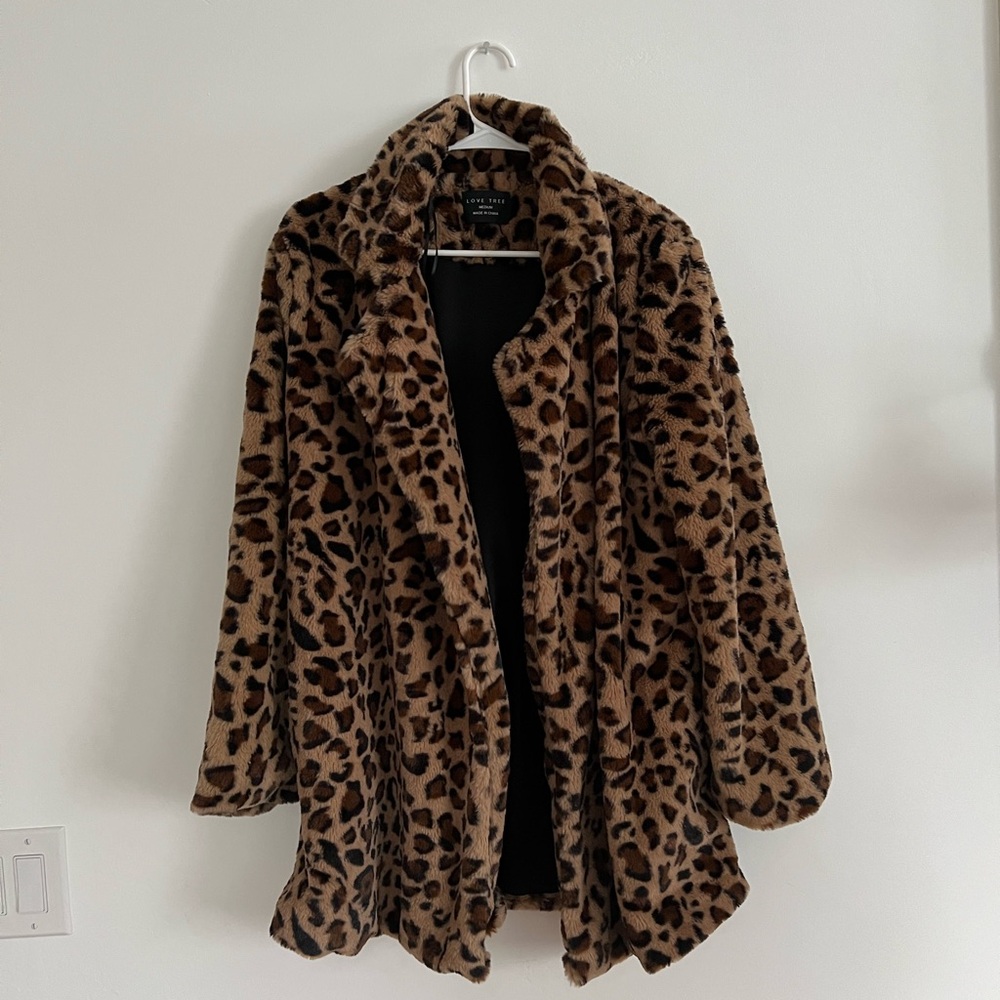Faux fur Leopard coat